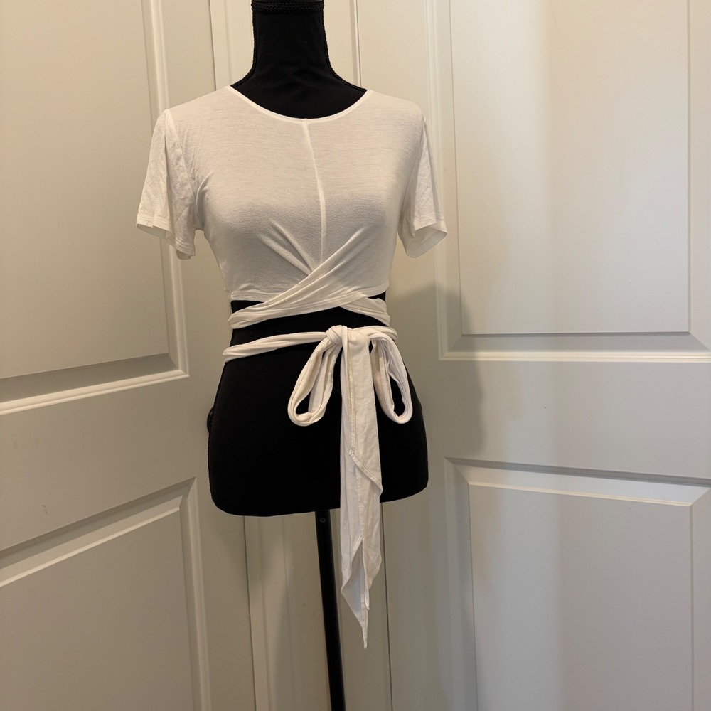 Lovers + Friends Womens White Short Sleeve Wrap Tie Crop Top Size S RN132829